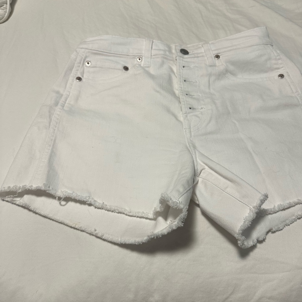 GAP White Women's Shorts